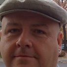 Peter Dubé headshot