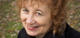 Sue Macleod headshot